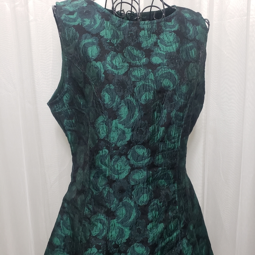 Honey Punch Sz M NWT Festivity Skater Dress - Picture 8 of 14